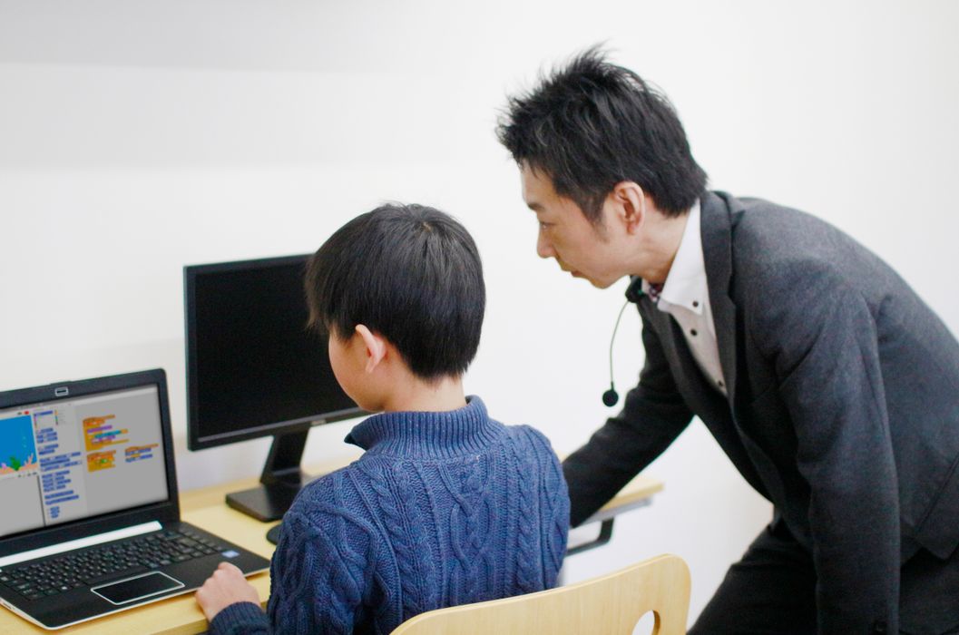 プログラミング授業風景