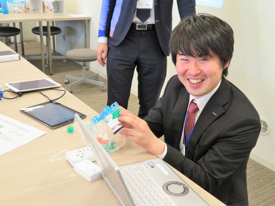 トライプログラミング教室先生が一番楽しそう！