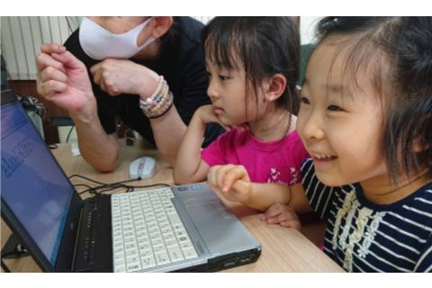 未就学から楽しく学べるカリキュラム