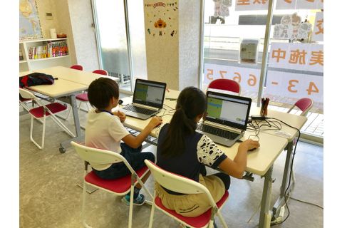 生徒の個性に合わせた柔軟なカリキュラムで個人の能力を伸ばします！
