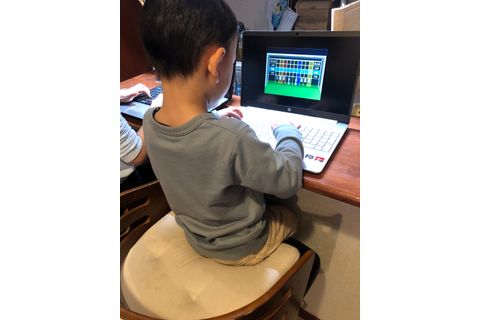 一生懸命タイピング中♪