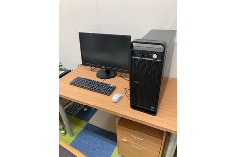 教室で利用できるデスクトップパソコンです
