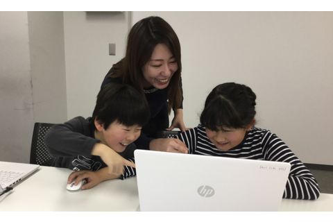 現役のITエンジニアが、理解できるまで丁寧に教えます
