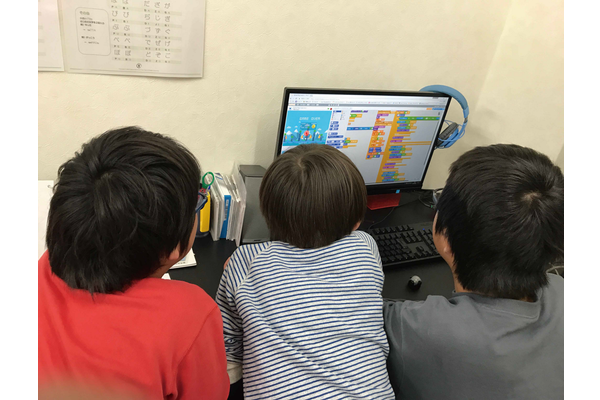 映像授業と個別学習で自分のペースで学習