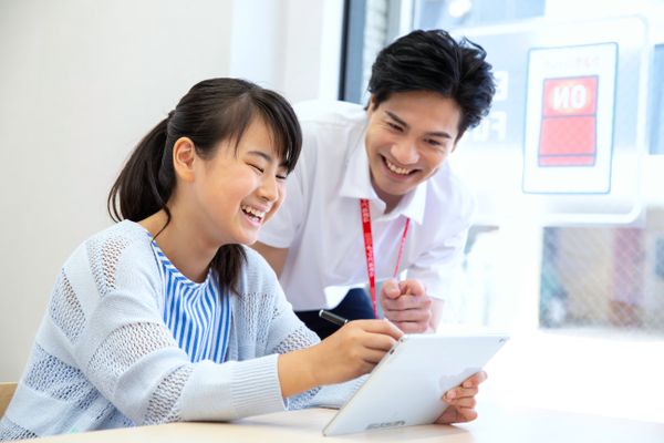 レベルや学習ペースに合わせて一人ひとりに個別最適化されたレッスン