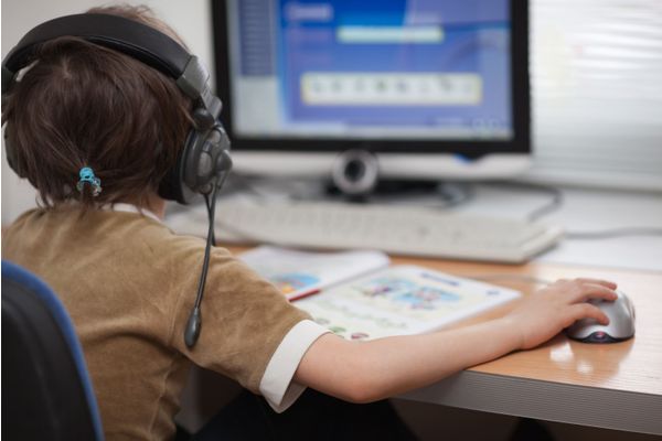 ひとり一人に個別最適化された学び
