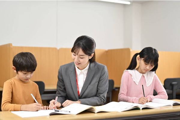スクールIEの1対2授業風景