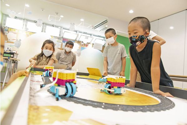 「好きを学びに」苦手意識を持つ前に楽しみながら身につける