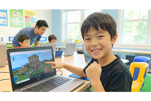 マインクラフト×メイクコードで、初心者でも挫折せず楽しく学べる