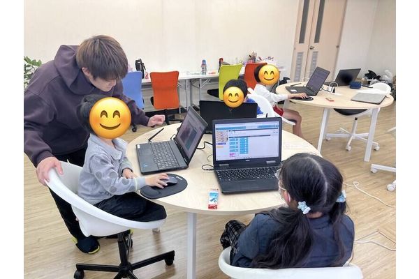 基本的には少人数です