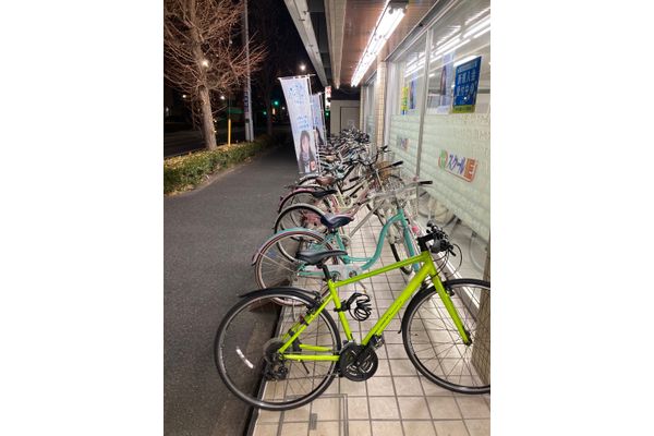 自転車スペースあります！