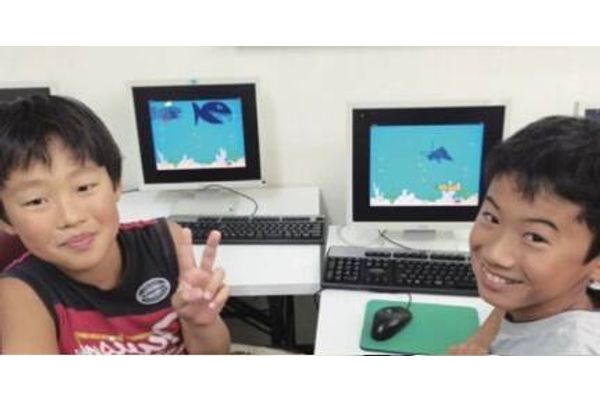 「映像授業」を活用した、子ども向けプログラミング教室のパイオニア