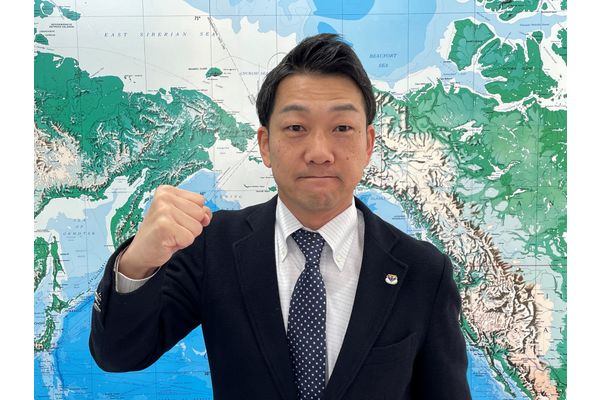 平出 祐介