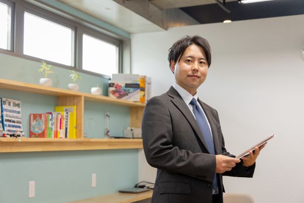 明平 晃輔