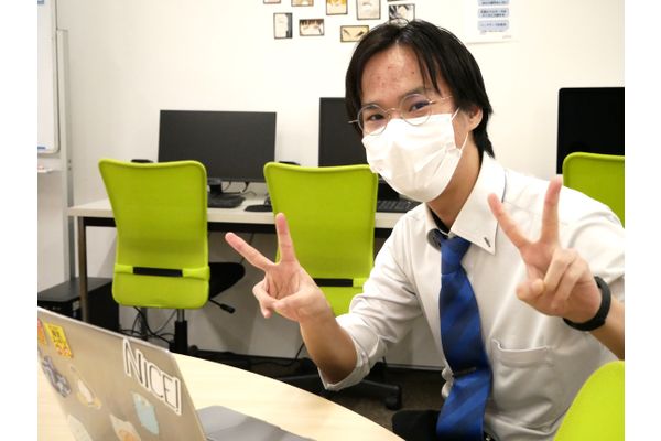 梶家先生