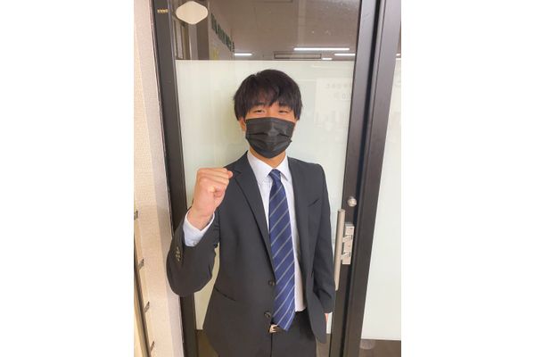 鞠山夏輝