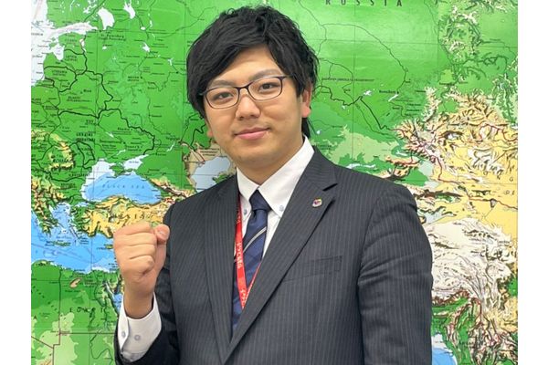 波岡 啓介