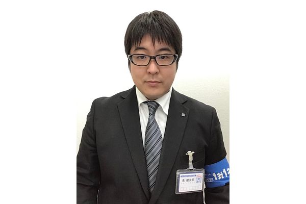 長　健太郎