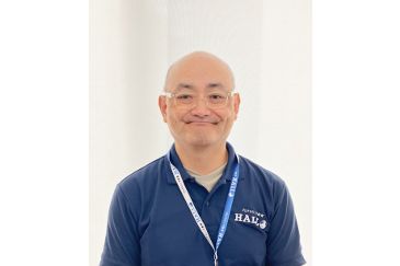 井上コーチ