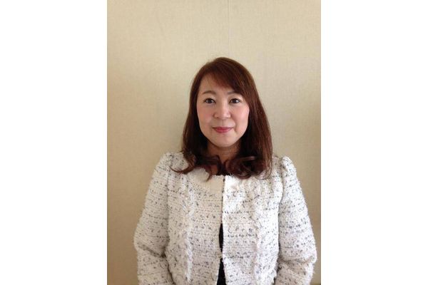 小林 理恵