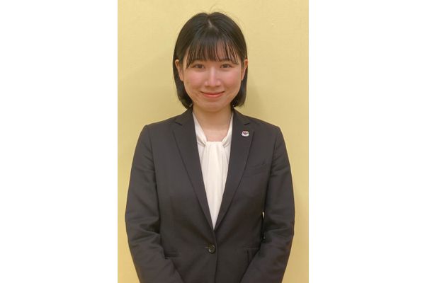 阪上茉央