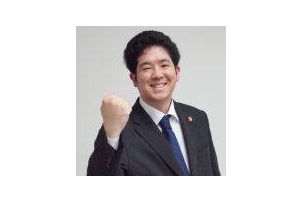 吉野　英成