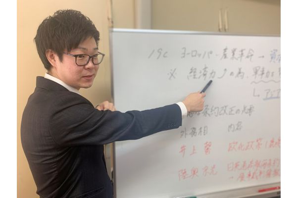 山口　力紀